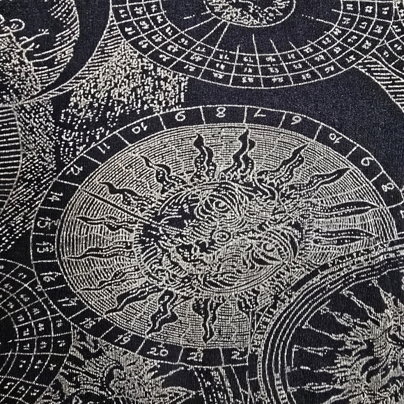 Vintage Astrology Sun And Moon Black and Tan Patterned Top - Picture 4 of 6